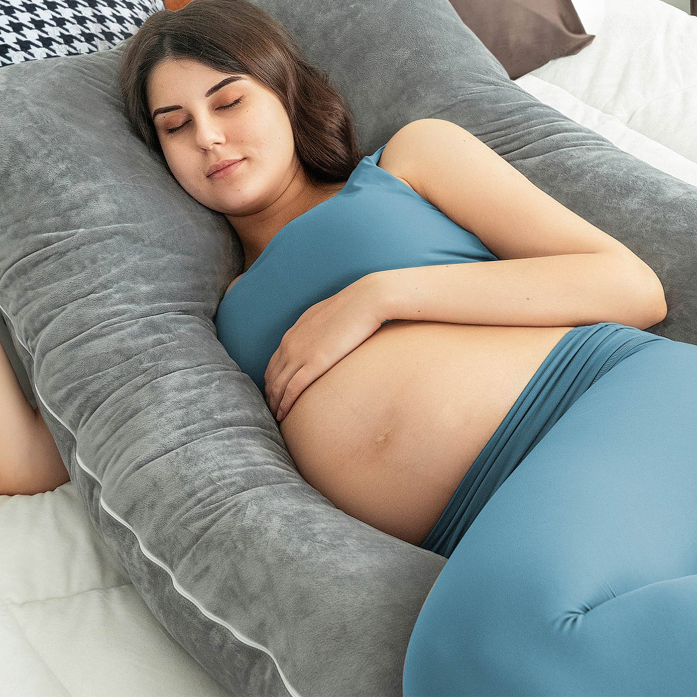 55" Classic U-shaped Pregnancy Pillow (Gray)